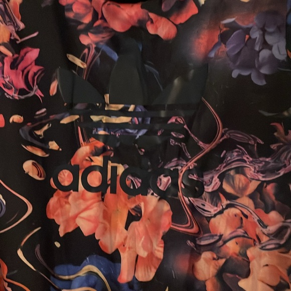 Adidas T-Shirt Dress. Size L. Good preloved condition. - Picture 2 of 4